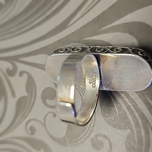 Silver ring - Picture 5 of 6